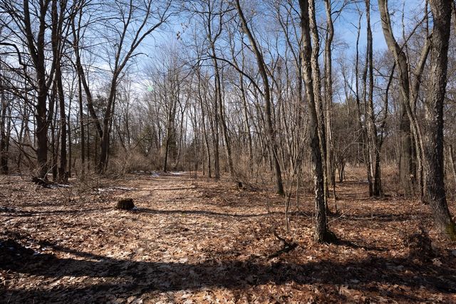 9673 N 27th Street, Richland, MI 49083