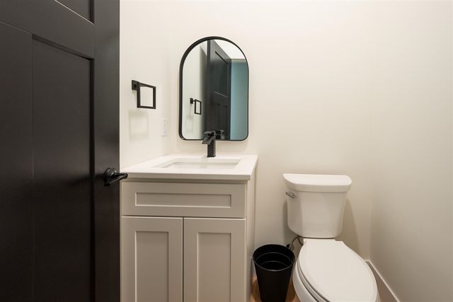 9673 N 27th Street, Richland, MI 49083