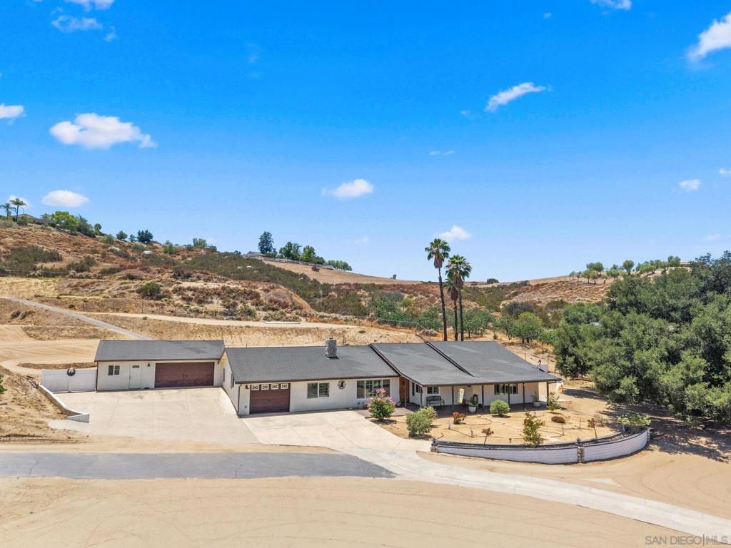 37200 Mesa Rd, Temecula, CA 92592 — photo 3