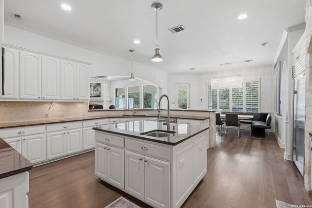2034 Sauvignon, San Antonio, TX 78258