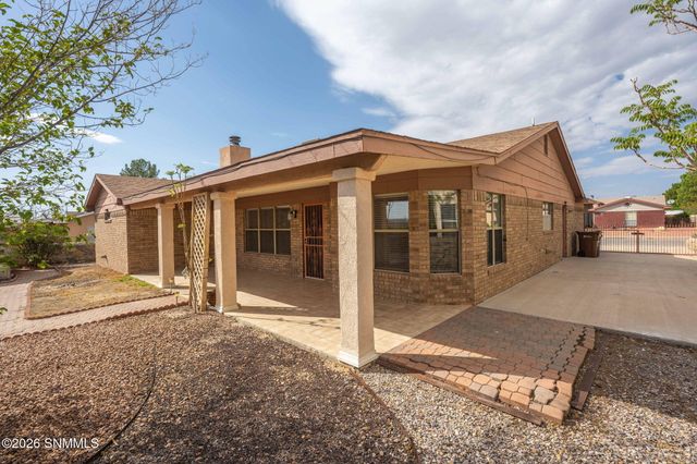 1032 Fran Drive, Las Cruces, NM 88007