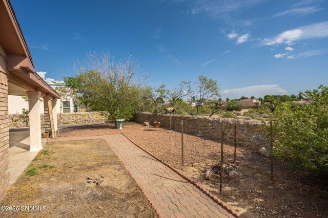 1032 Fran Drive, Las Cruces, NM 88007