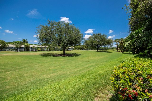 4557 Barclay Fair Way, Lake Worth, FL 33449