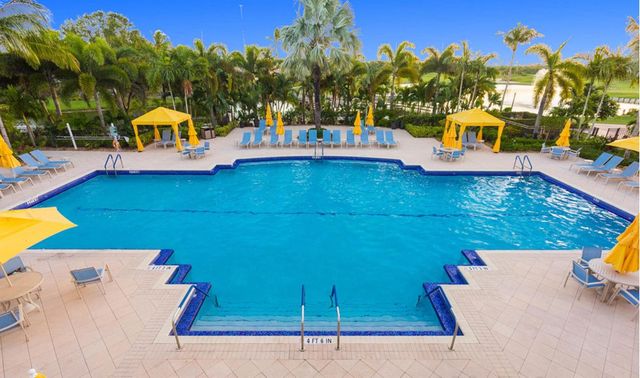4557 Barclay Fair Way, Lake Worth, FL 33449