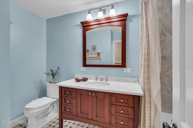 100 Borden Road, Middletown, NJ 07748
