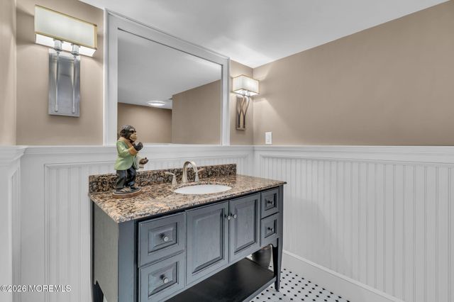 100 Borden Road, Middletown, NJ 07748