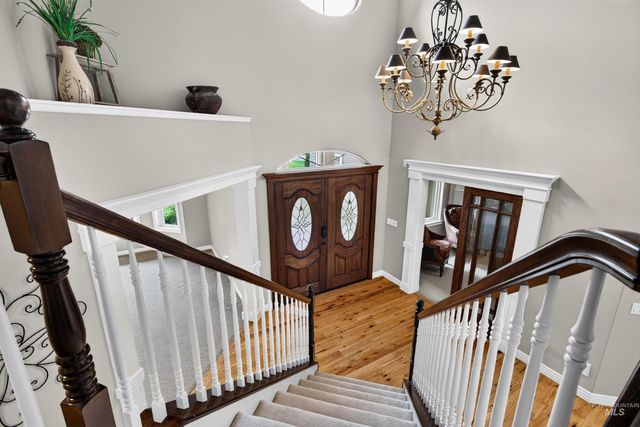 2684 W Champagne Drive, Eagle, ID 83616