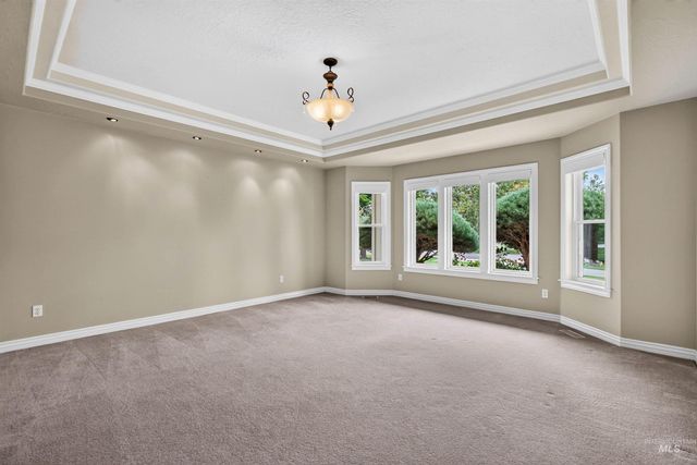 2684 W Champagne Drive, Eagle, ID 83616