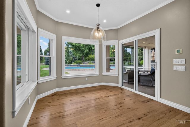 2684 W Champagne Drive, Eagle, ID 83616