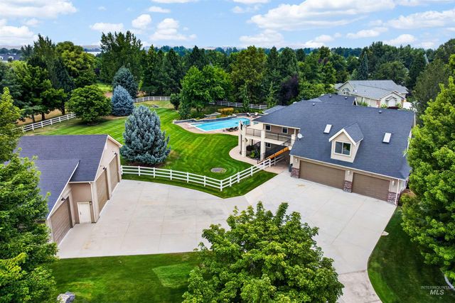 2684 W Champagne Drive, Eagle, ID 83616
