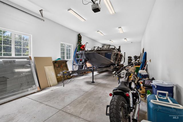 2684 W Champagne Drive, Eagle, ID 83616