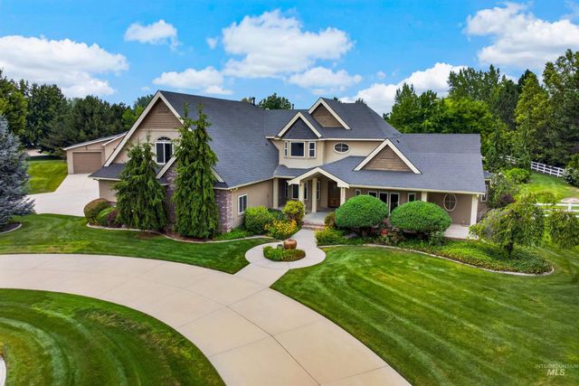 2684 W Champagne Drive, Eagle, ID 83616
