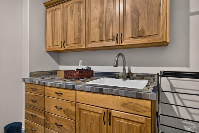 2684 W Champagne Drive, Eagle, ID 83616