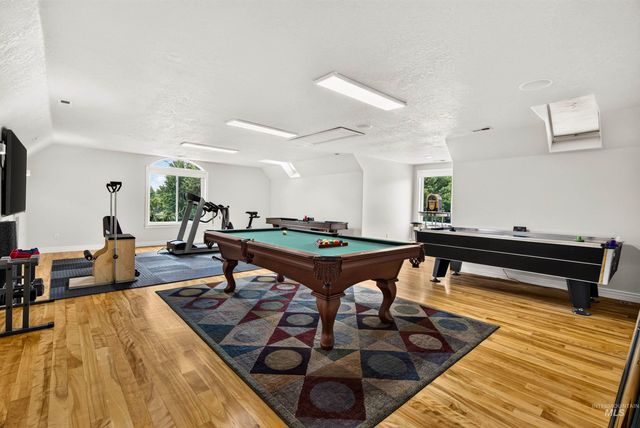 2684 W Champagne Drive, Eagle, ID 83616