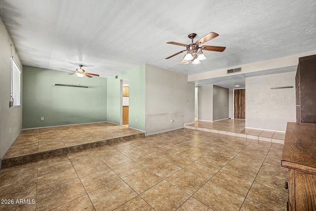 3039 W MORROW Drive, Phoenix, AZ 85027
