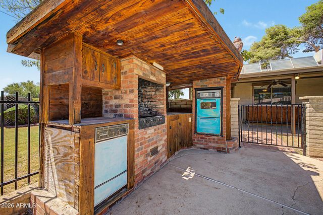 3039 W MORROW Drive, Phoenix, AZ 85027