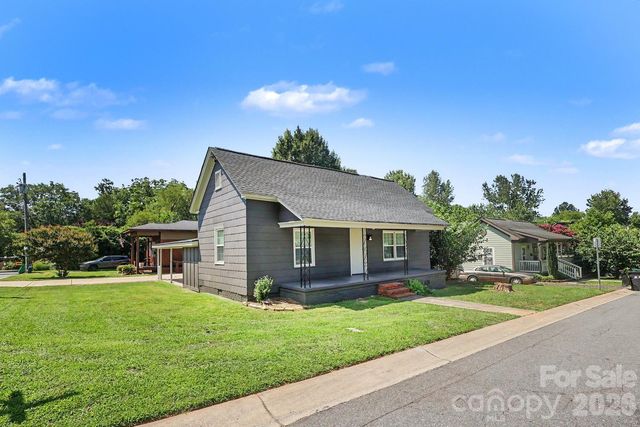 2816 Yadkin Avenue, Charlotte, NC 28205