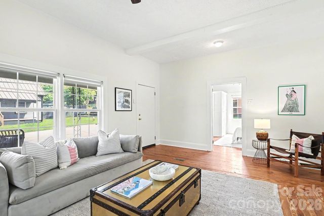 2816 Yadkin Avenue, Charlotte, NC 28205