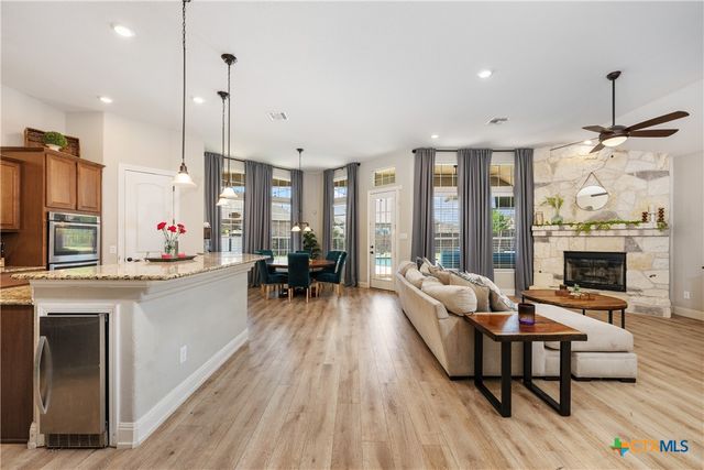 1601 Beasley Cove, Leander, TX 78641