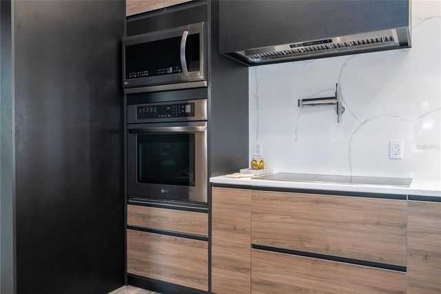 8618 BENOIT AVENUE, Orlando, FL 32836