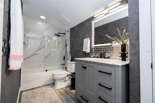 8618 BENOIT AVENUE, Orlando, FL 32836