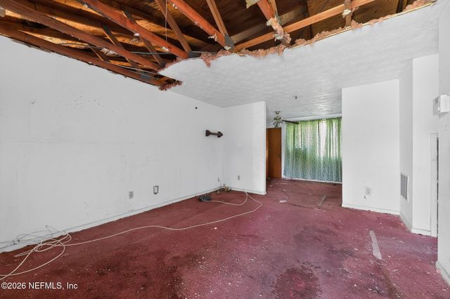 4915 CHIVALRY Drive, Jacksonville, FL 32208
