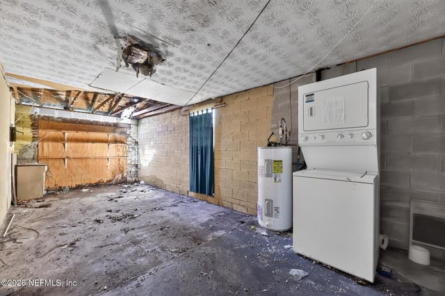 4915 CHIVALRY Drive, Jacksonville, FL 32208