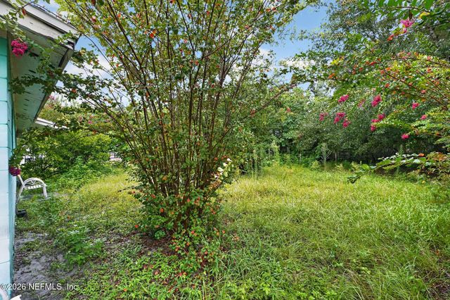 4915 CHIVALRY Drive, Jacksonville, FL 32208