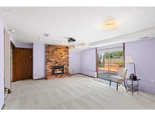 808 Ne 238TH Pl, Wood Village, OR 97060