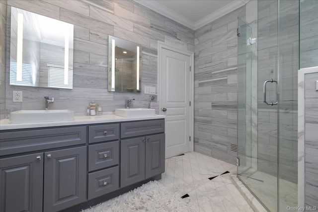 54 Ocean Watch Court, Freeport, NY 11520