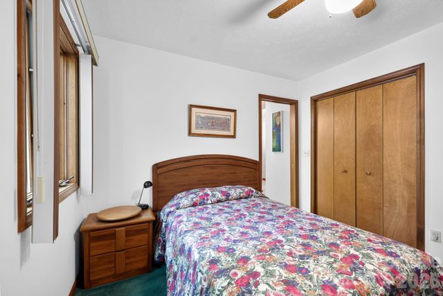 18 E Rosewood Trail, Hendersonville, NC 28739