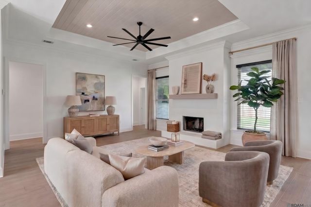 2085 White Dove Drive, Madisonville, LA 70447