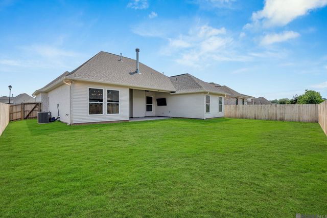 2085 White Dove Drive, Madisonville, LA 70447