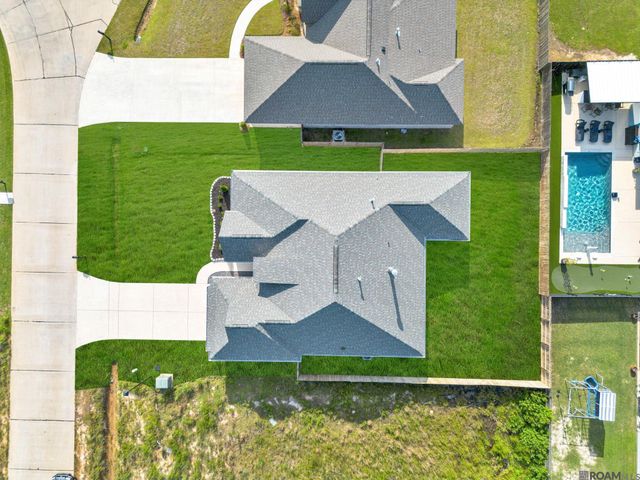 2085 White Dove Drive, Madisonville, LA 70447