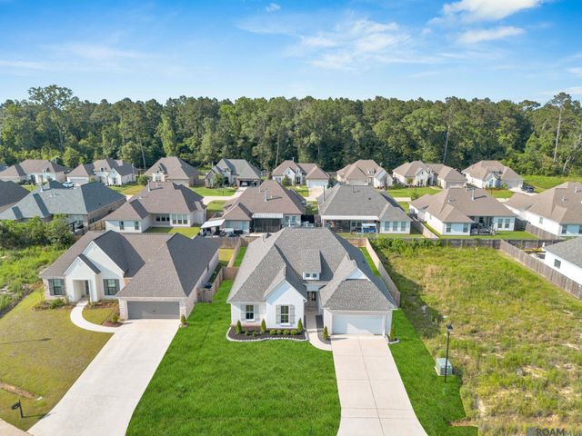 2085 White Dove Drive, Madisonville, LA 70447