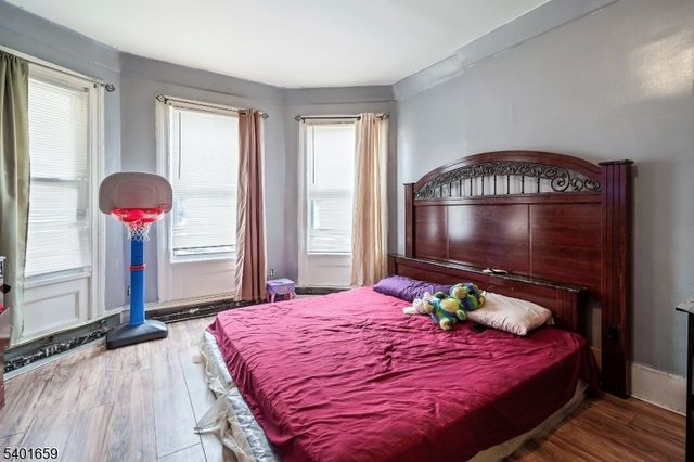 152 Chadwick Ave, Newark City, NJ 07108