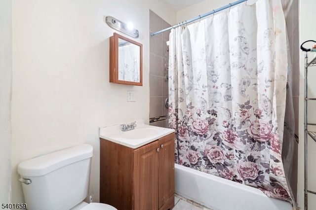 152 Chadwick Ave, Newark City, NJ 07108