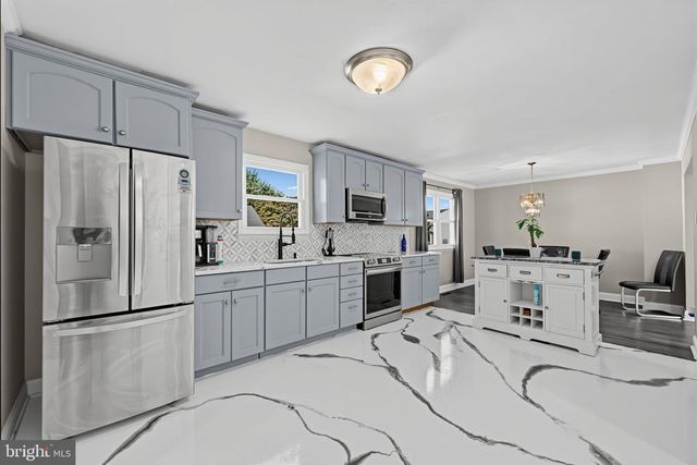 2701 TANEY LN, Wilmington, DE 19810