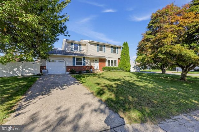 2701 TANEY LN, Wilmington, DE 19810