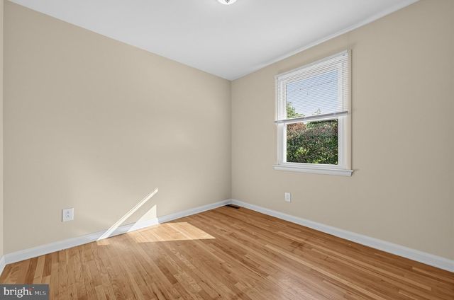 2701 TANEY LN, Wilmington, DE 19810