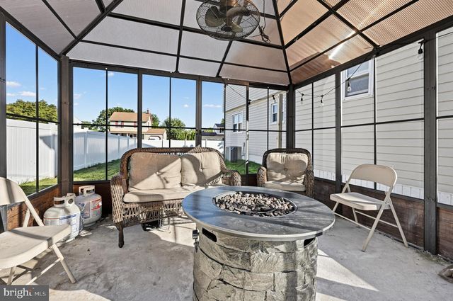 2701 TANEY LN, Wilmington, DE 19810