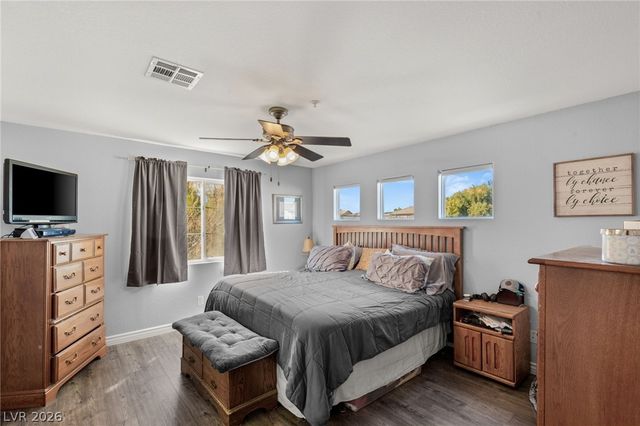 3217 Inlet Bay Avenue, North Las Vegas, NV 89031