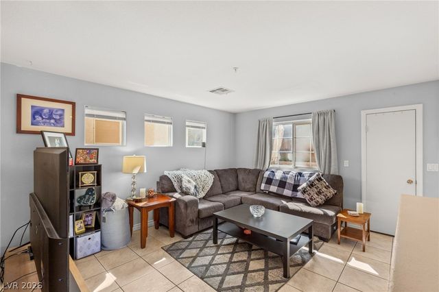 3217 Inlet Bay Avenue, North Las Vegas, NV 89031