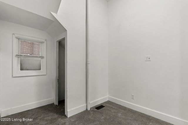 1042 S 6th St, Louisville, KY 40203