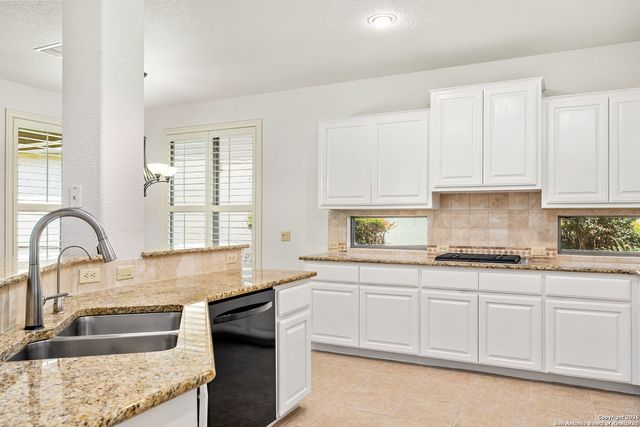 51 Grassmarket, San Antonio, TX 78259