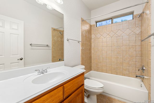 51 Grassmarket, San Antonio, TX 78259