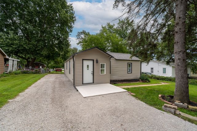 4335 NE 32nd Street, Des Moines, IA 50021