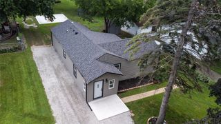 4335 NE 32nd Street, Des Moines, IA 50021