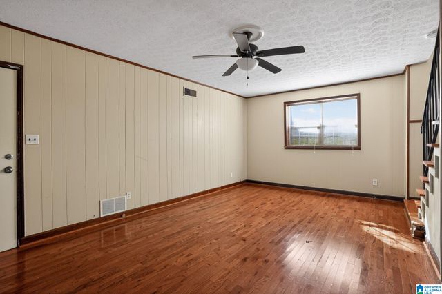 4012 SAINT JOHN LANE NW, Pinson, AL 35215