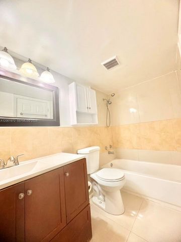 9473 SW 76th Street P1, Miami, FL 33173